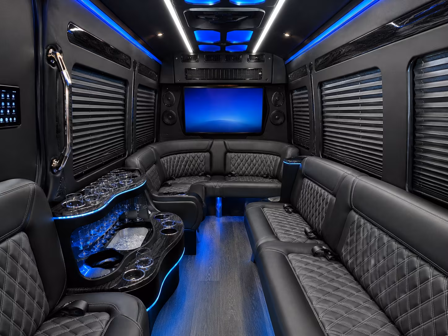 it s never been easier to book a group bus from lompoc to san diego