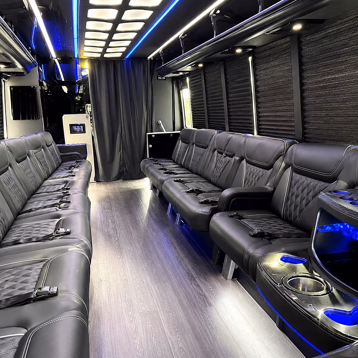 thousand oaks bus rentals