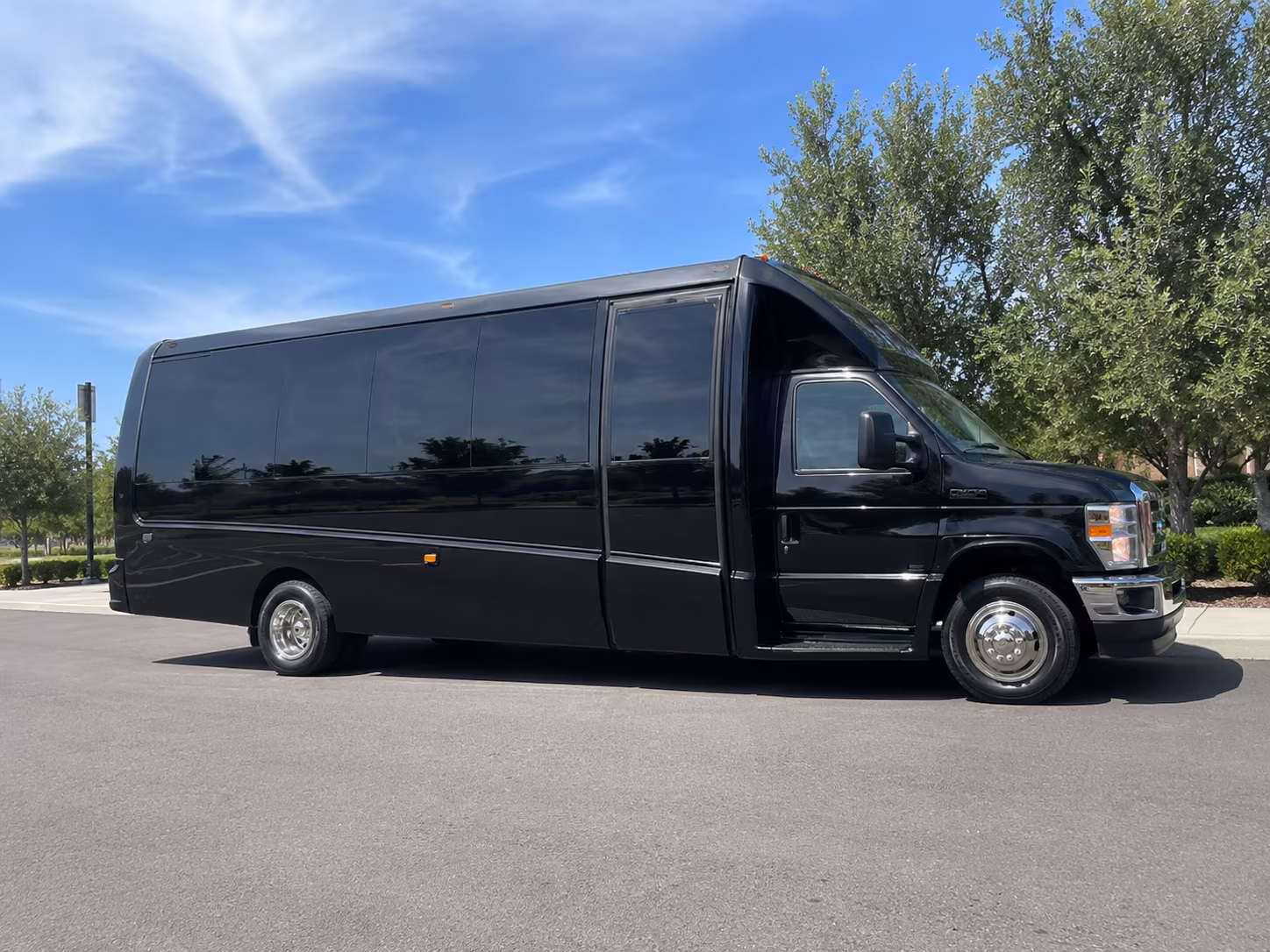 ventura celebrate your night with ventura prom bus rentals